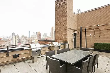 Rented by Manhattan Realty Group