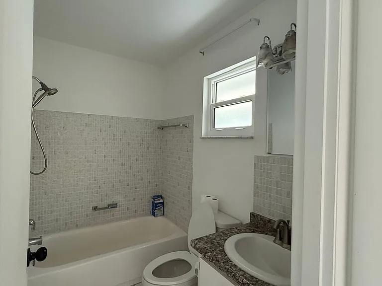 5451 Riverbluff Cir #V-69 — Photo 14