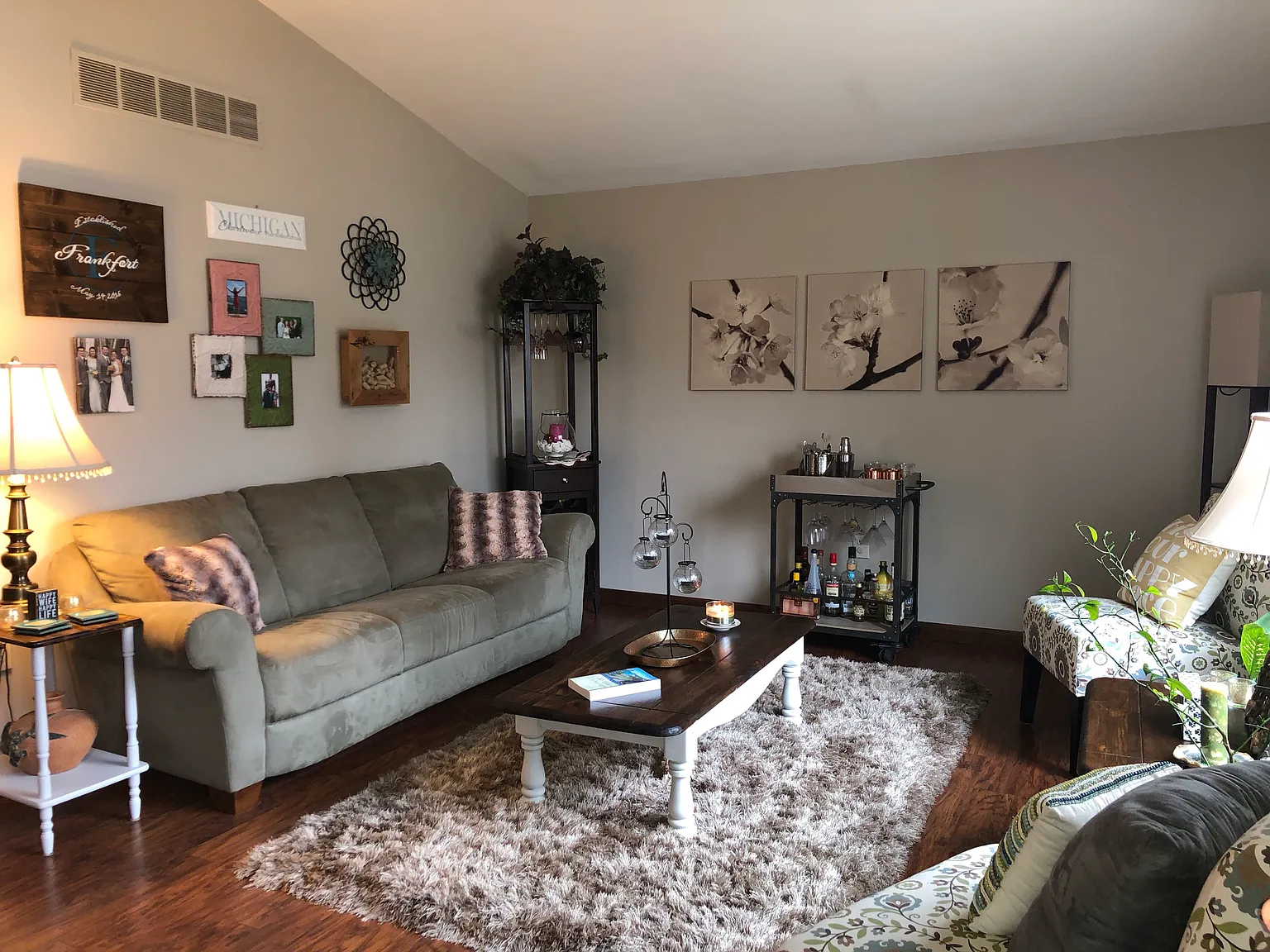 8583 Country Club Dr photo 1