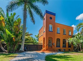 630 14th Ave S, Saint Petersburg, FL 33701