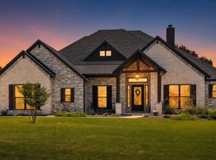 10 Ellis Oak Ct, Waxahachie, TX 75167
