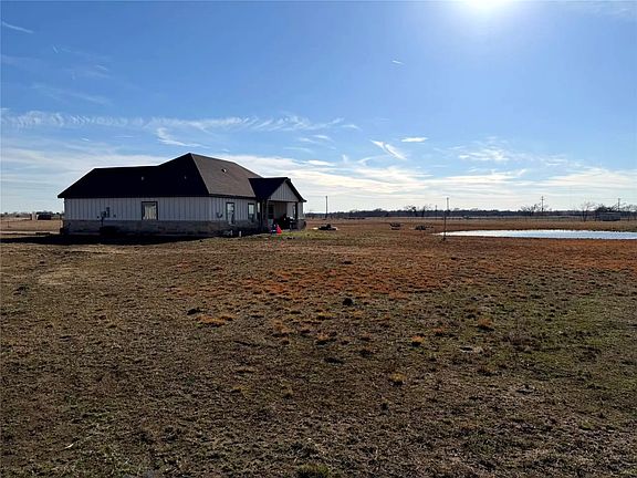 2nd image of 1589 Stiles Rd