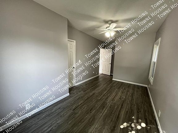 3rd image of 726 Oliver St APT 1