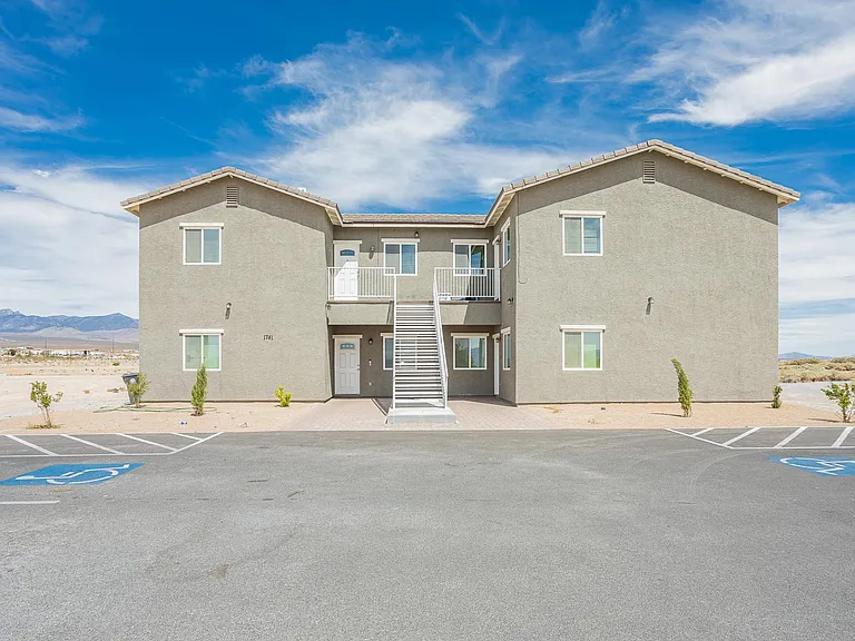 1741 S Dandelion St #2 — Photo 31