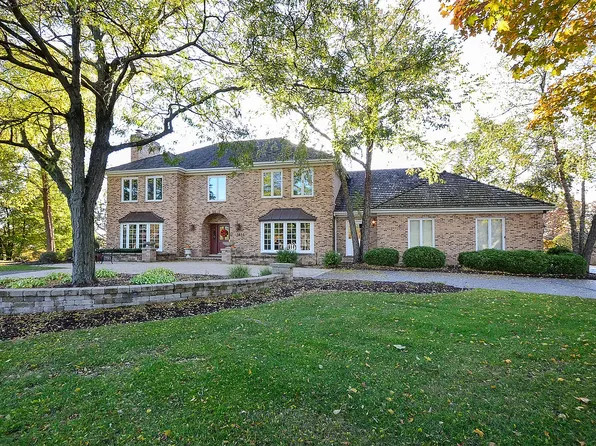1614 Guthrie Cir, Inverness, IL 60010