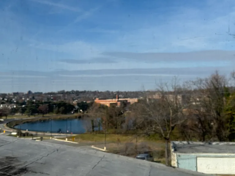 3210 Harford Rd — Photo 48