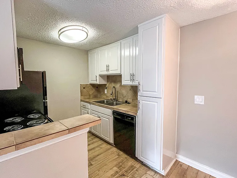 Landings At Northpoint — Photo 12