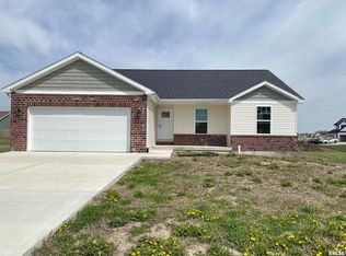 313 Hawks Nest Dr, Chatham, IL 62629