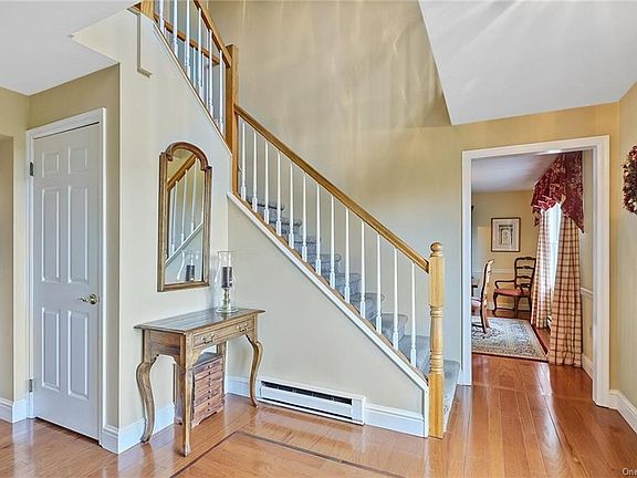 2nd image of 69 Somerset Dr