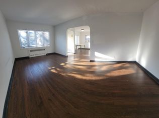 77-37 168th St, Flushing, NY 11366