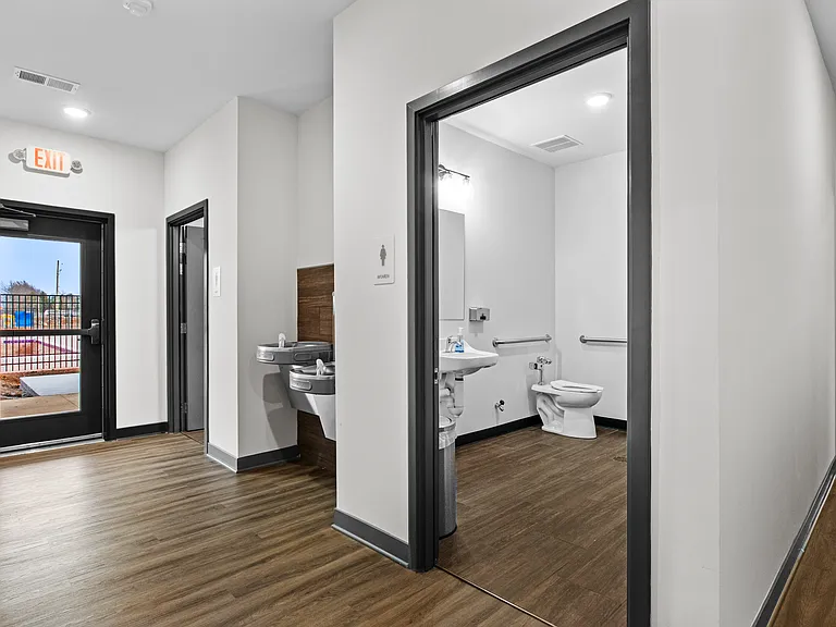 Ashgrove Farms Townhomes — Photo 53