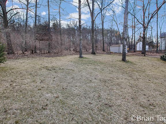 4th image of 820 Rolling Creek Ct