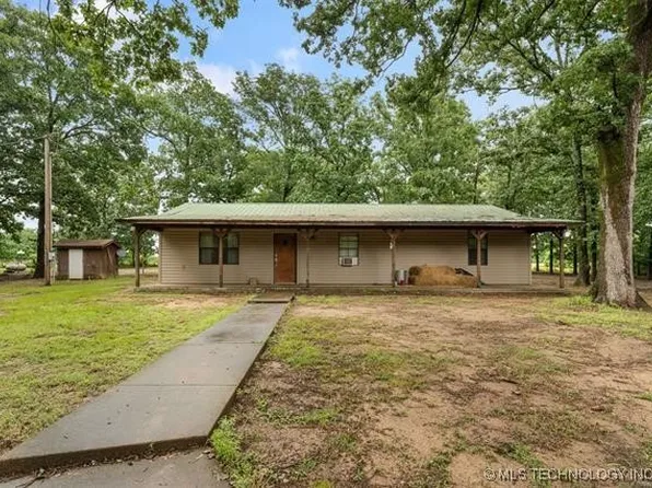 3323 E 2054th Rd, Sawyer, OK 74756
