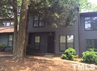4103 The Oaks Dr, Raleigh, NC 27606