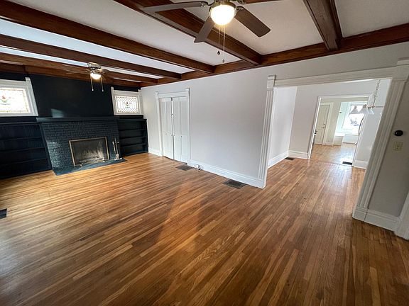 3rd image of 458 Ethel Ave SE #1