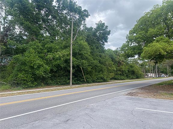 4th image of Indiana Ave