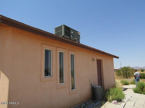 3rd image of 13236 W HYDRUS Avenue
