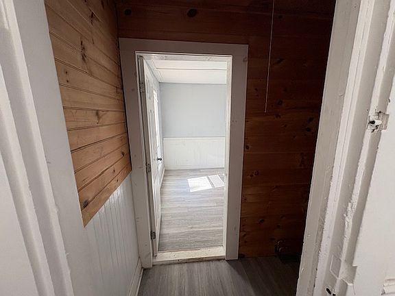 2nd image of 19 Stillwater Ave APT 2