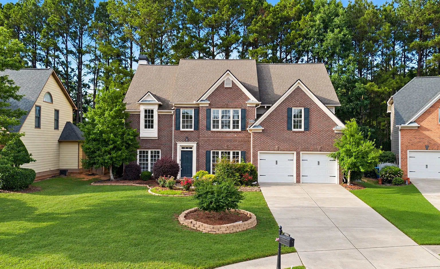 4 bed, 2.5 bath, 2891 sqft, $2,650 — Photo 1