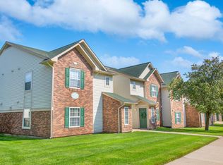 Lake Village of Rochester Hills, Rochester, MI 48309