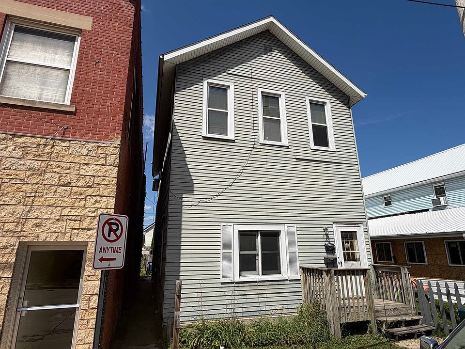 2nd image of 523 E 22nd St
