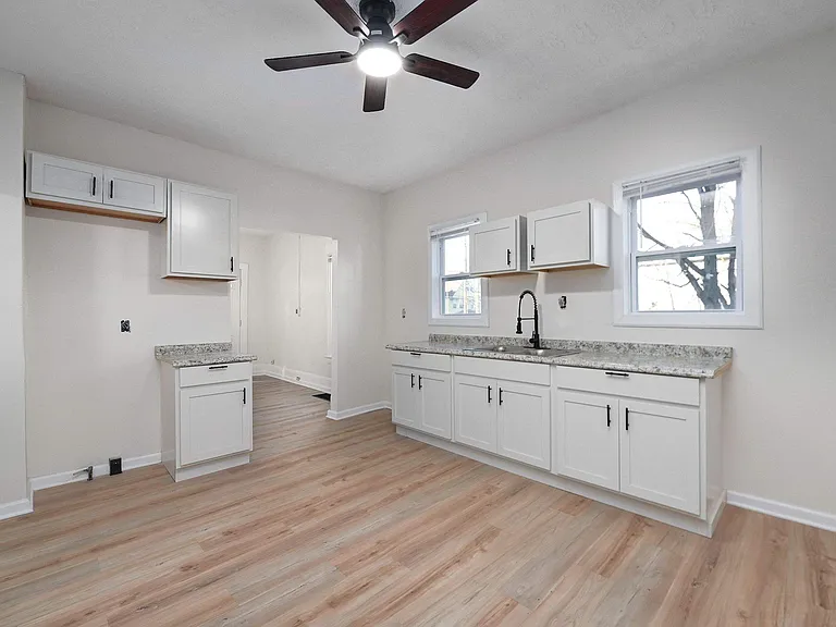 9701 Heath Ave — Photo 16