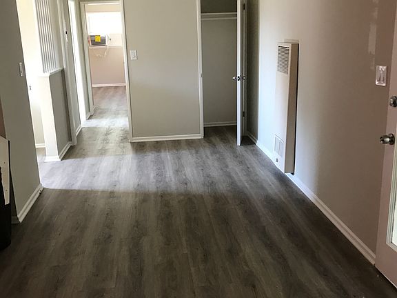 5th image of 1041 19th St APT 1