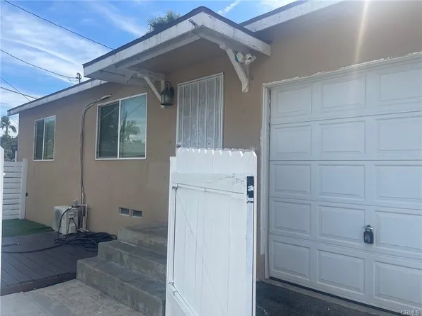 560 Orange Blossom Ave, La Puente, CA 91746