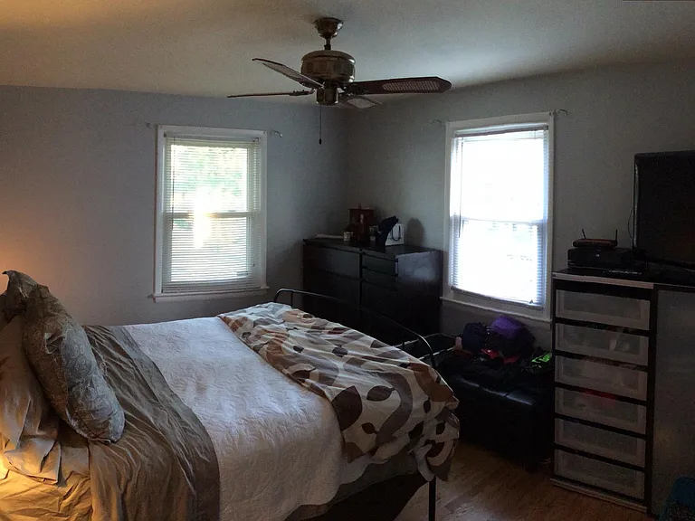 6008 Jamestown Rd — Photo 14