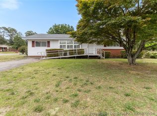 703 Moriston Rd, Fayetteville, NC 28314
