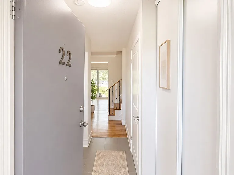 75 Eastdale Ave #22 — Photo 4