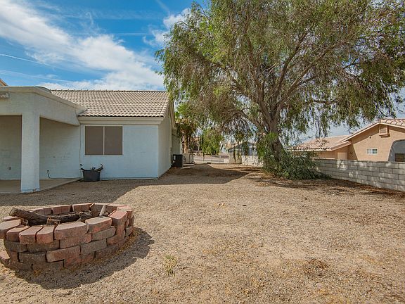 5th image of 2195 E Emerald River Way