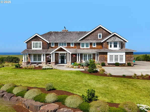 89062 Pinehurst Rd, Seaside, OR 97138