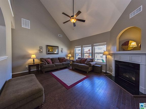 5th image of 378 Glen Cross Way