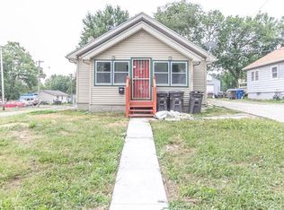 1300 Geil Ave, Des Moines, IA 50315