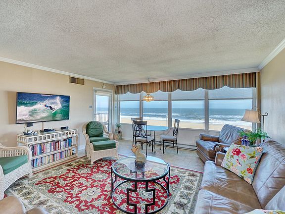 4th image of 3615 Atlantic Ave APT 204