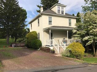 95 W Brady St, Wyoming, PA 18644