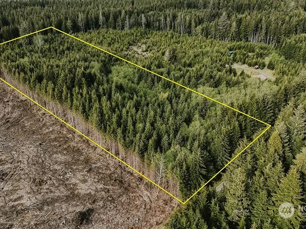 9999 Mora Road, Forks, WA 98331