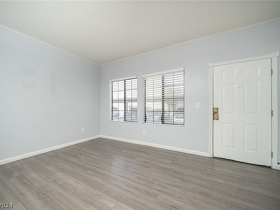 5th image of 2060 Rancho Lake Dr Unit 101