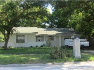 2877 Kingswood Dr, Clearwater, FL 33759