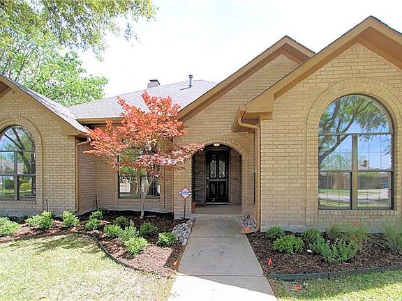 2nd image of 2523 Copper Creek Ln