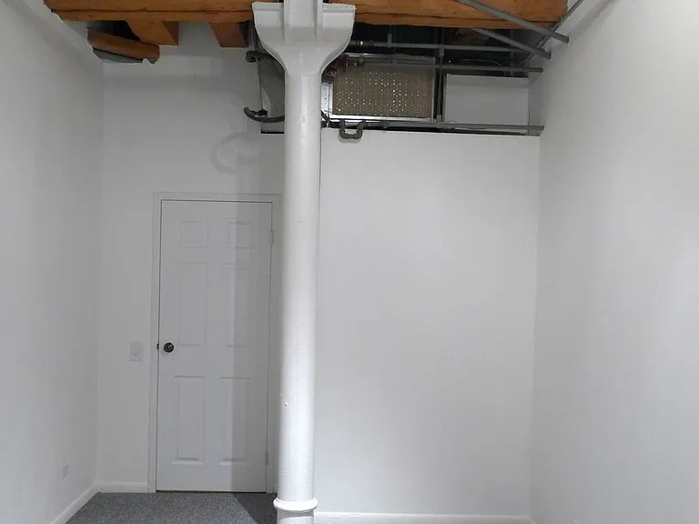 Old Franklin Building — Photo 49