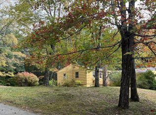 55 Whitten Rd, Kennebunk, ME 04043