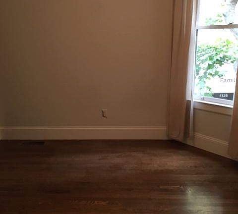 Second bedroom with tree outlook