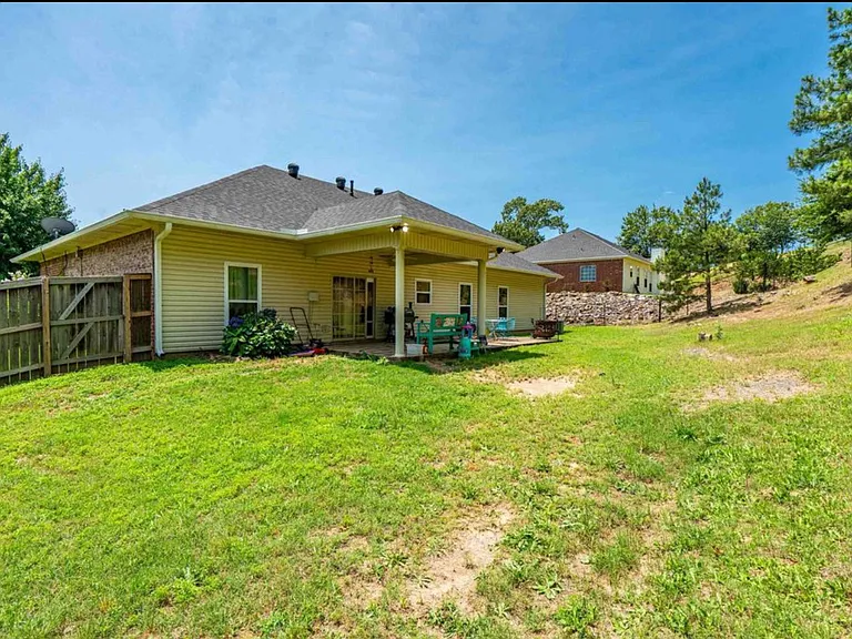 114 Cliffwood Loop — Photo 9