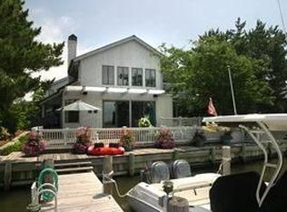 1036 Barnegat Ln, Mantoloking, NJ 08738