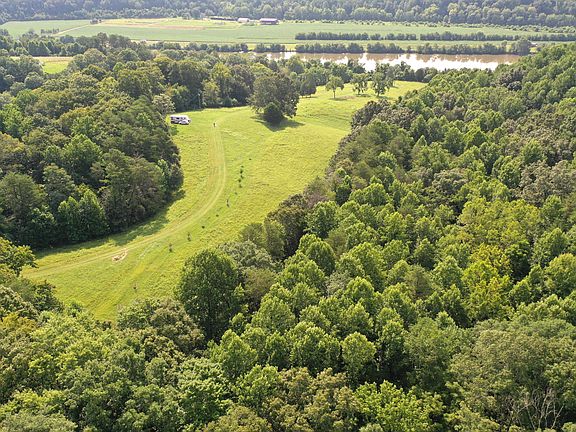 3rd image of 180 Williams Ln