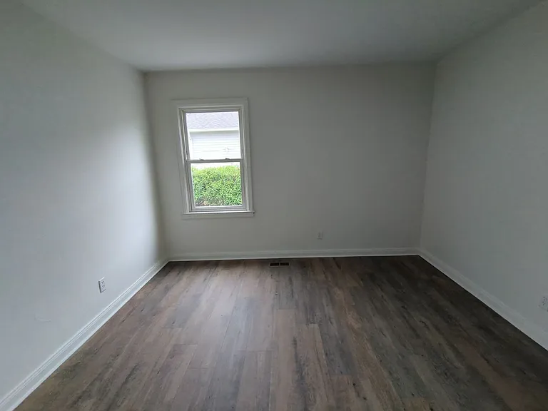 109 Signal View St #B — Photo 6