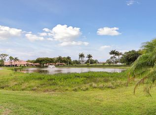 2 Old Fence Rd, Palm Beach Gardens, FL 33418