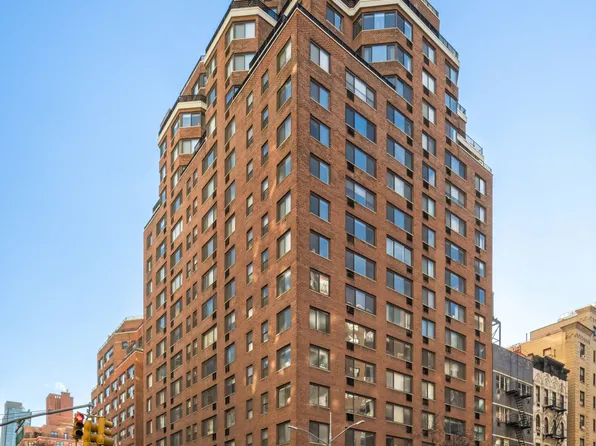 200 East 36th Street image 9 of 9